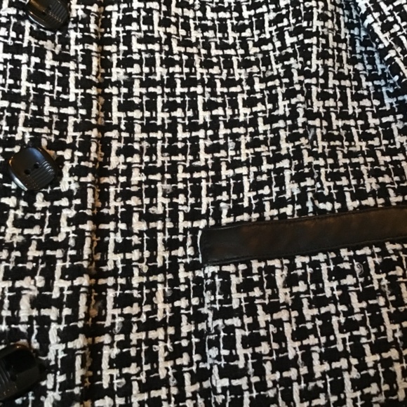 Pendleton leather and silk suit coat fully lined - Picture 4 of 7